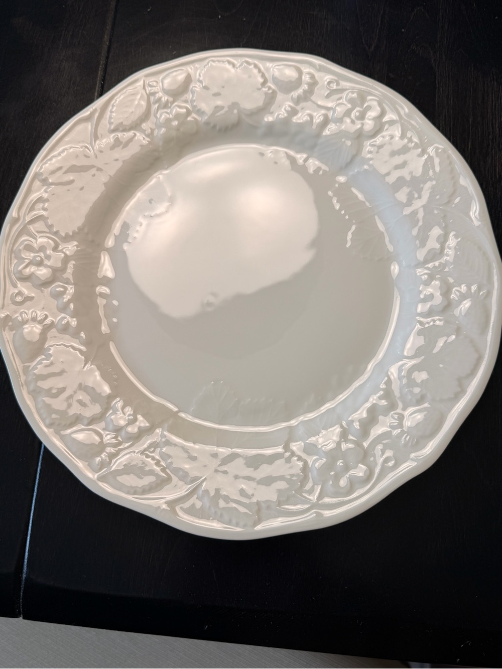 X3 Wedgwood Strawberry & Vine dinner plates